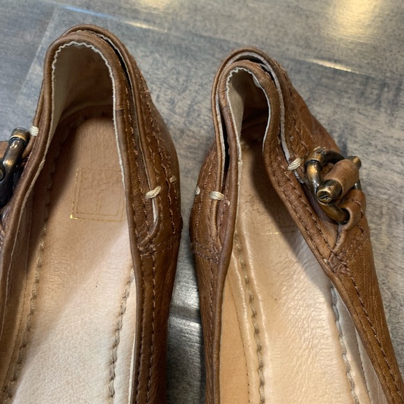 frye carson toggle ballet 8.5 - Picture 4 of 10